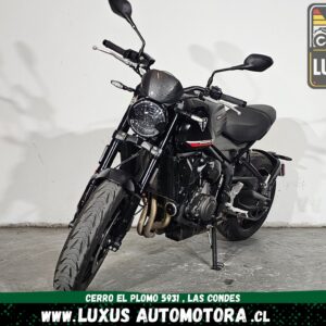 Alternative view of Triumph Trident 660 2025