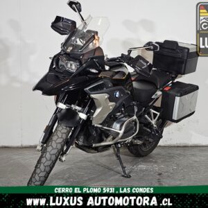 Alternative view of BMW R1250 GS II 2021