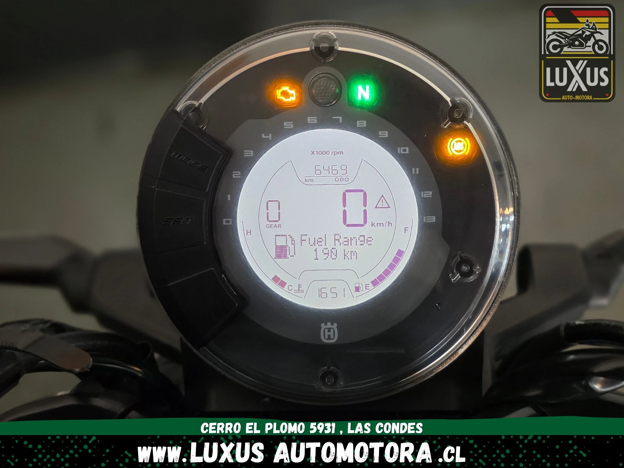 Husqvarna Svartpilen 250 2023 - Imagen 10