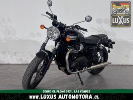 Alternative view of Triumph Bonneville T100 2026
