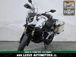 Alternative view of CF Moto 650 MT 2022